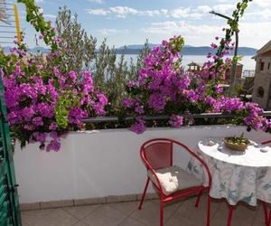 Apartment Blue Igrane Croatia