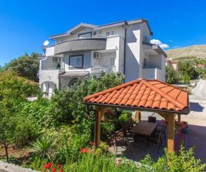 Apartmani Vesna Grebastica Croatia