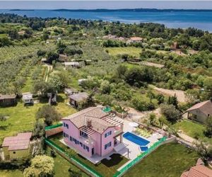 Family friendly house with a swimming pool Peroj (Fazana) - 16660 Fazana Croatia