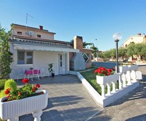 Apartments with a parking space Fazana - 16808 Fazana Croatia