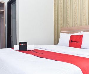 RedDoorz Plus near Malang Town Square Malang Indonesia