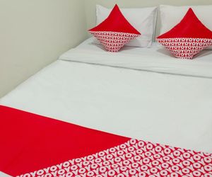 OYO 737 Kamar Keluarga Mahkota 8 Tangerang Indonesia