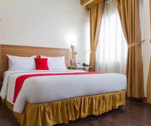 RedDoorz Plus @ Surapati 2 Bandung Indonesia