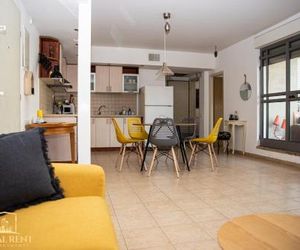 Stunning sunny & clean apt in artistic old Jaffa Tel Aviv Israel