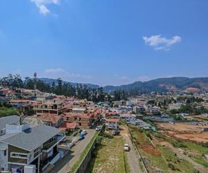 Vibrant Hill View Home in Ooty Ooty India