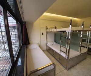 Hotel Be Happy A C Dormitory Surat India