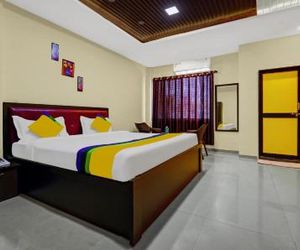 OYO 28581 Hotel Sitara Satara India