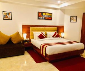Red Crown Hotel Samalka India