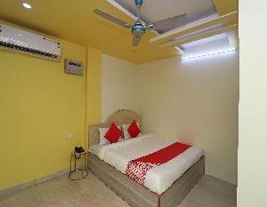 OYO 33482 Mahalakshmi Inn Allahabad India