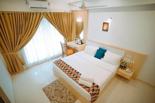 Hotel Photo 12
