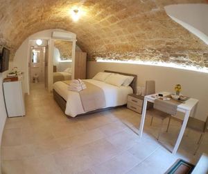 B&B MONTEBELLO Trani Italy