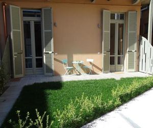 Garden apartment - wifi Torino Italy