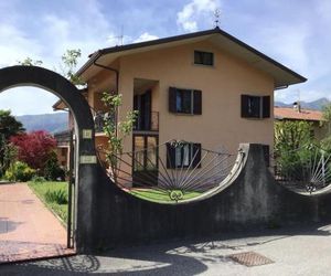 Villa Romeo Acero Rosso Fino del Monte Italy