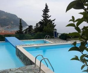 Elegant and Sea View Excelsior Apartment Levanto Italy