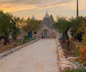 TRULLI ALLA CONTRORA Conversano Italy