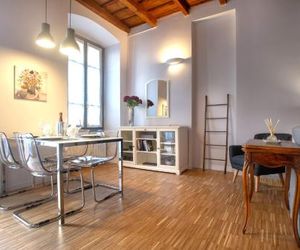 Vanessa Apartment Como Italy