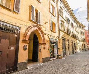 Lupari Apartment, Palazzo storico sotto le Due Torri Bologna Italy