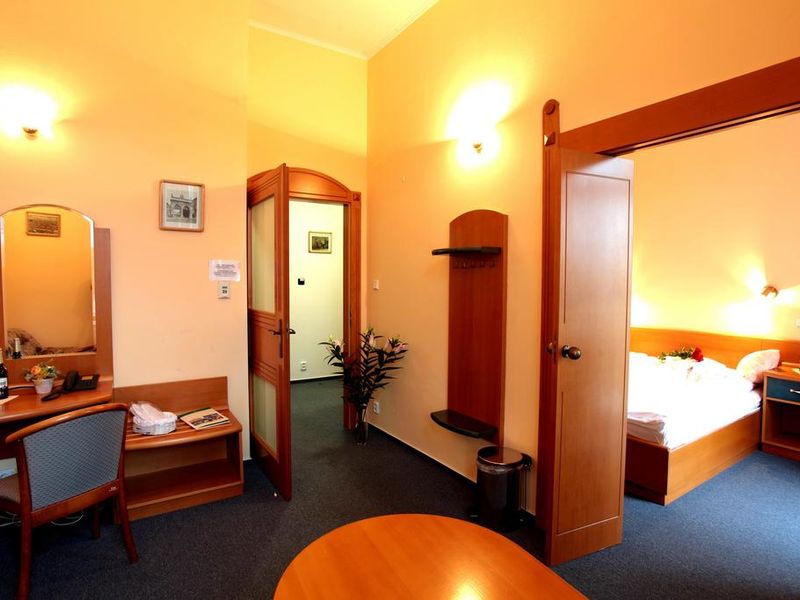 Hotel Photo 5