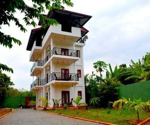 Blue Sky Hotel Yala Tissamaharama Sri Lanka
