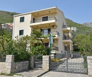 Apartments and Rooms Iva Petrovac Montenegro