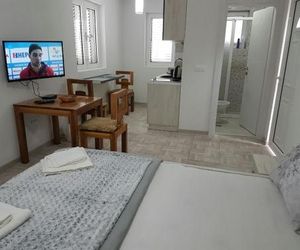 Turo Njeguši Apartman Cetinje Montenegro