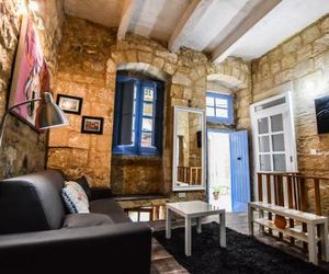 Historic Townhouse in Birgu Center Valetta Republic of Malta