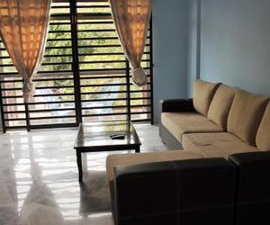 Teluk Kemang Homestay - Laguna Resort Kampong Telok Malaysia