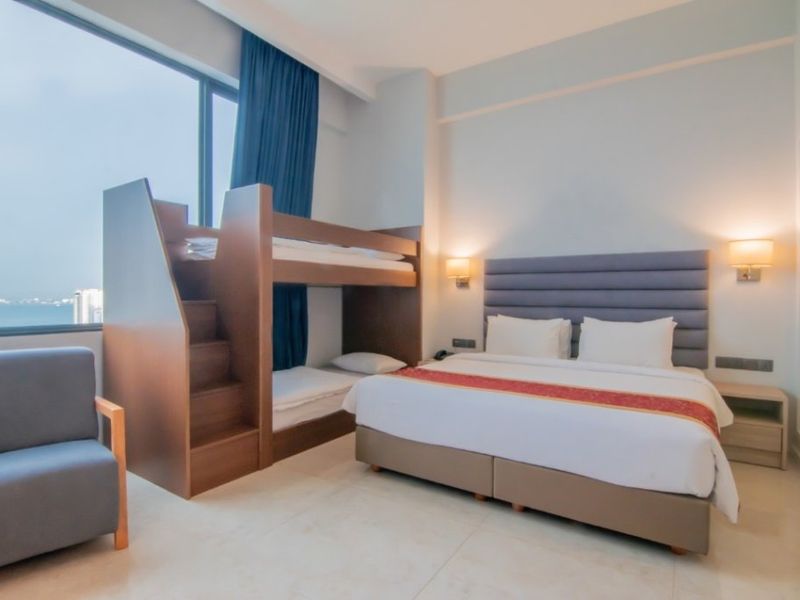Hotel Photo 9