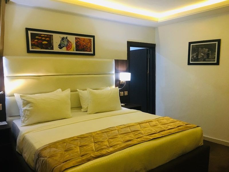 Hotel Photo 13