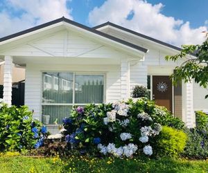 Comfortable & Modern style Living-Close to Airport Papakura New Zealand
