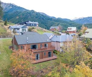 Treetop Lodge Hanmer Springs New Zealand