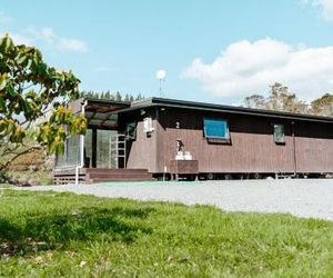 Unwind in Paradise Valley Trout at your door Rotorua New Zealand