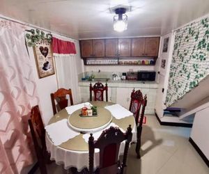 Spacious Vacation House or Room Only, Olongapo city center. Olongapo City Philippines