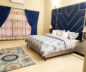 Royal Villa F-10/2 Islamabad Pakistan