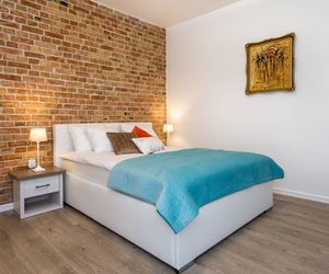 RentPlanet - Apartament Za Bramką POZNAN Poland