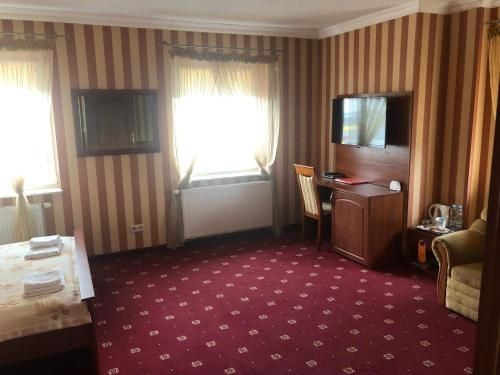 Hotel Photo 12