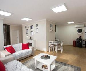 Lira Holiday Apartments Satu Mare Romania