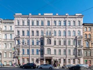 Apartment on Marata 8