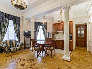 hth24 apartments Italyanskaya 29/14