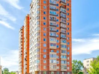 Апартаменты у Невы
