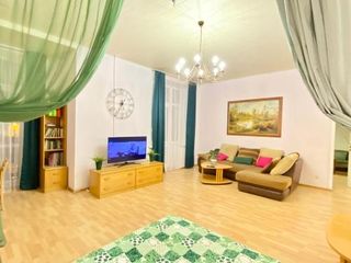 Видовая квартира на канале Грибоедова