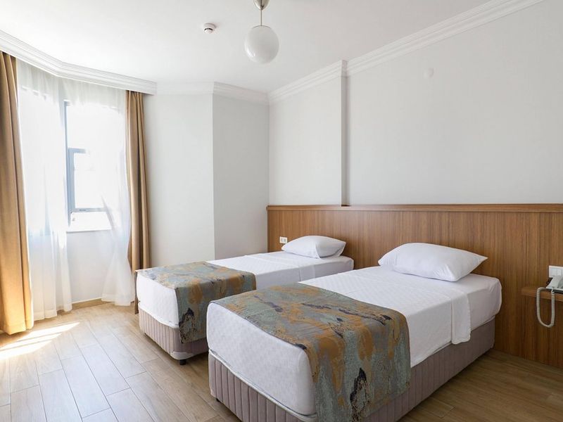 Hotel Photo 1