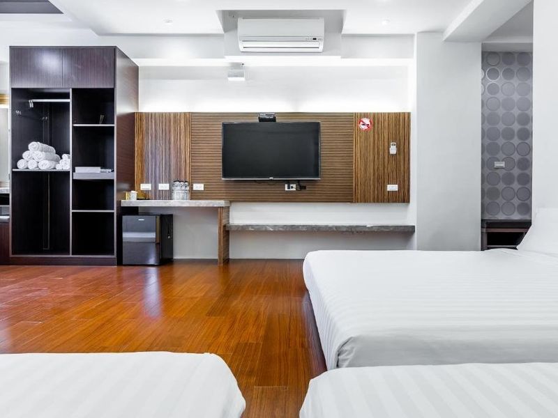 Hotel Photo 3