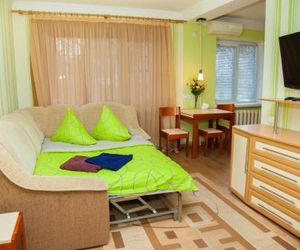 Semi-luxury Apartment on Nezalezhnoi Ukrаiny 65-B near Intourist Hotel Zaporozhye Ukraine