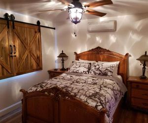 Yosemite Foothill Retreat - Private Guest Suite #2 Coarsegold United States