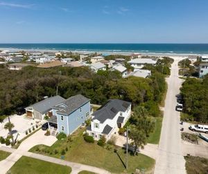 Ocean Palms, Sleeps 8, 4 Bedroom, Walk to the Beach Crescent Beach United States