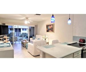 Beach Getaway in Oceanside Resort Fort Pierce United States