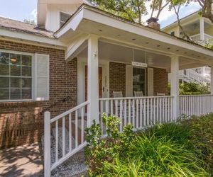 Large and Bright East Beach Home! St Simons United States