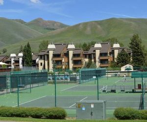 Dollar Meadows Condo with access to Sun Valley pool, hot tub, tennis and golf Sun Valley United States