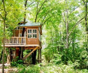 The Cottage Treehouses Hermann United States